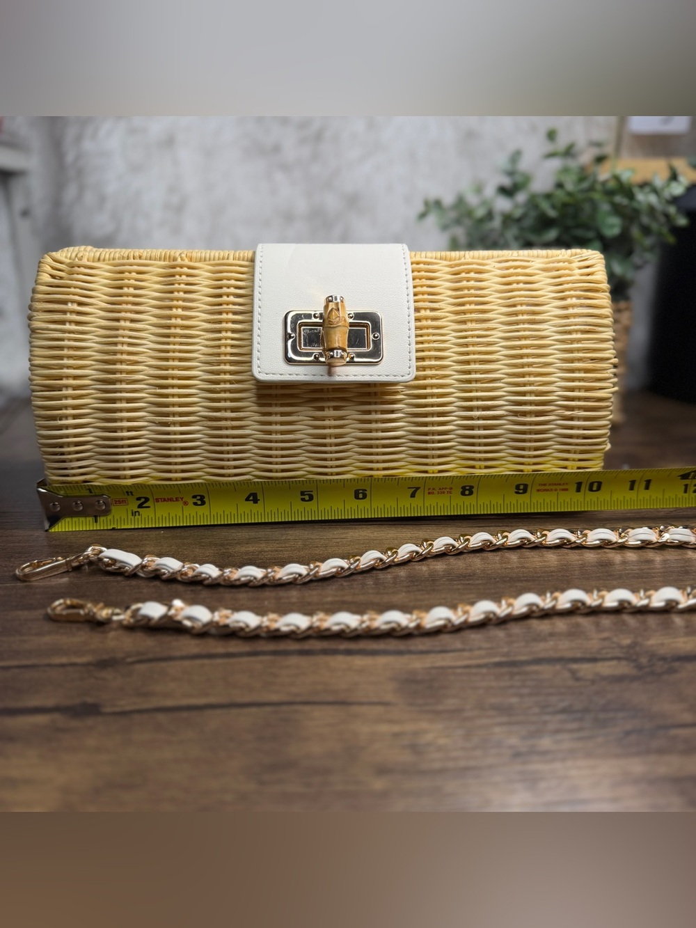 NWT - Tommy Bahama Summer Woven Crossbody Bag - Picture 4 of 7